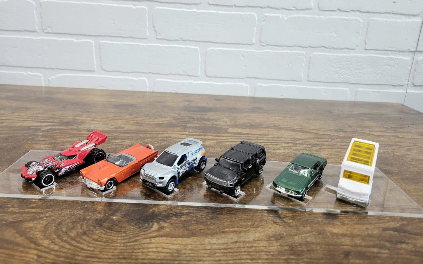 Acrylic Display Base for Diecast 1:64 Collectible Cars