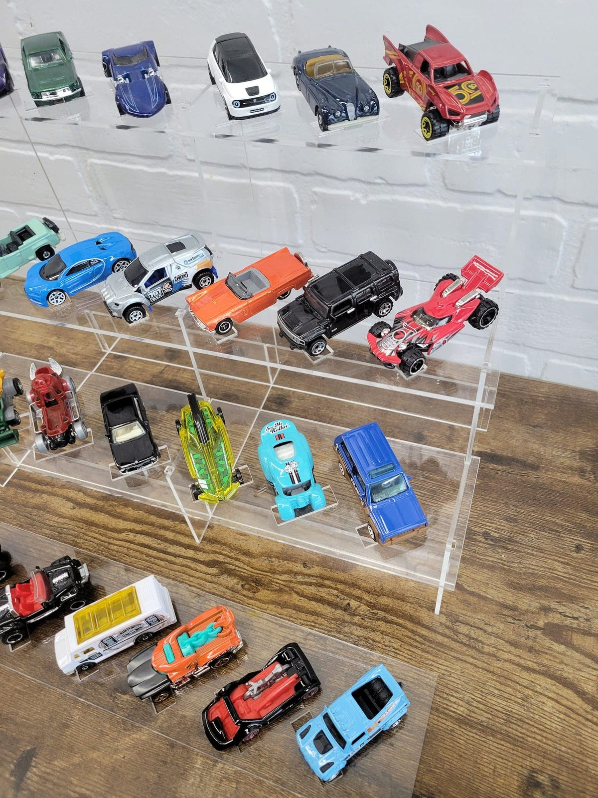 Acrylic Shelf Riser Display Tier, ideal for Detolf: Diecast 1:64 Collectible Cars