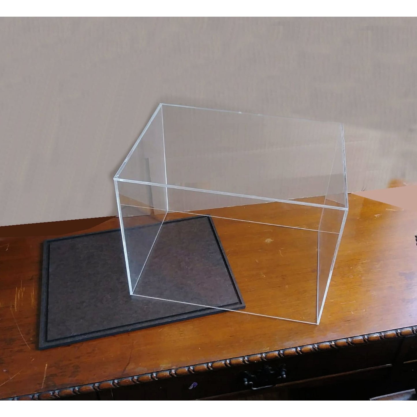 Acrylic Case Box for Collectibles No LED, No engraved