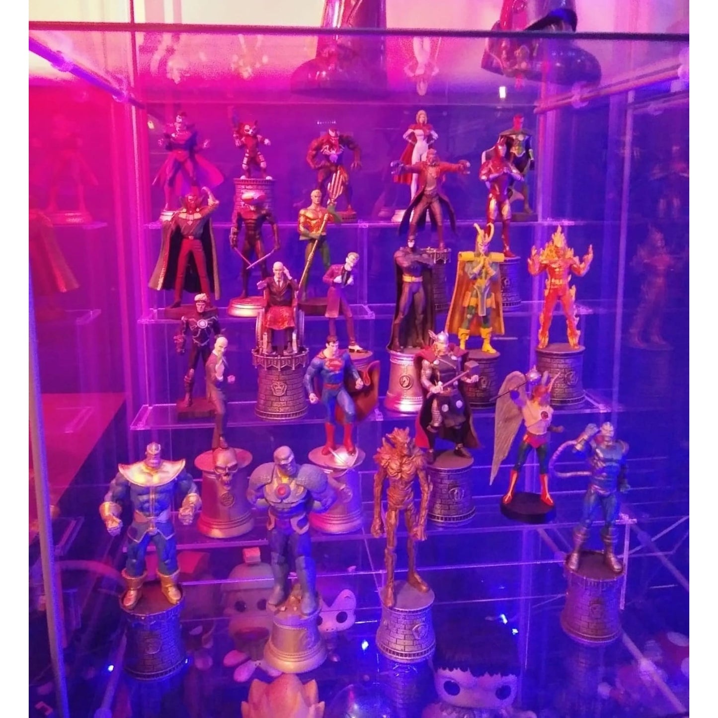Acrylic Shelf Riser, Tiered Display, Full size for Detolf, Ideal for Nendoroids, Amiibos, Dorbz, Diecast Cars and more
