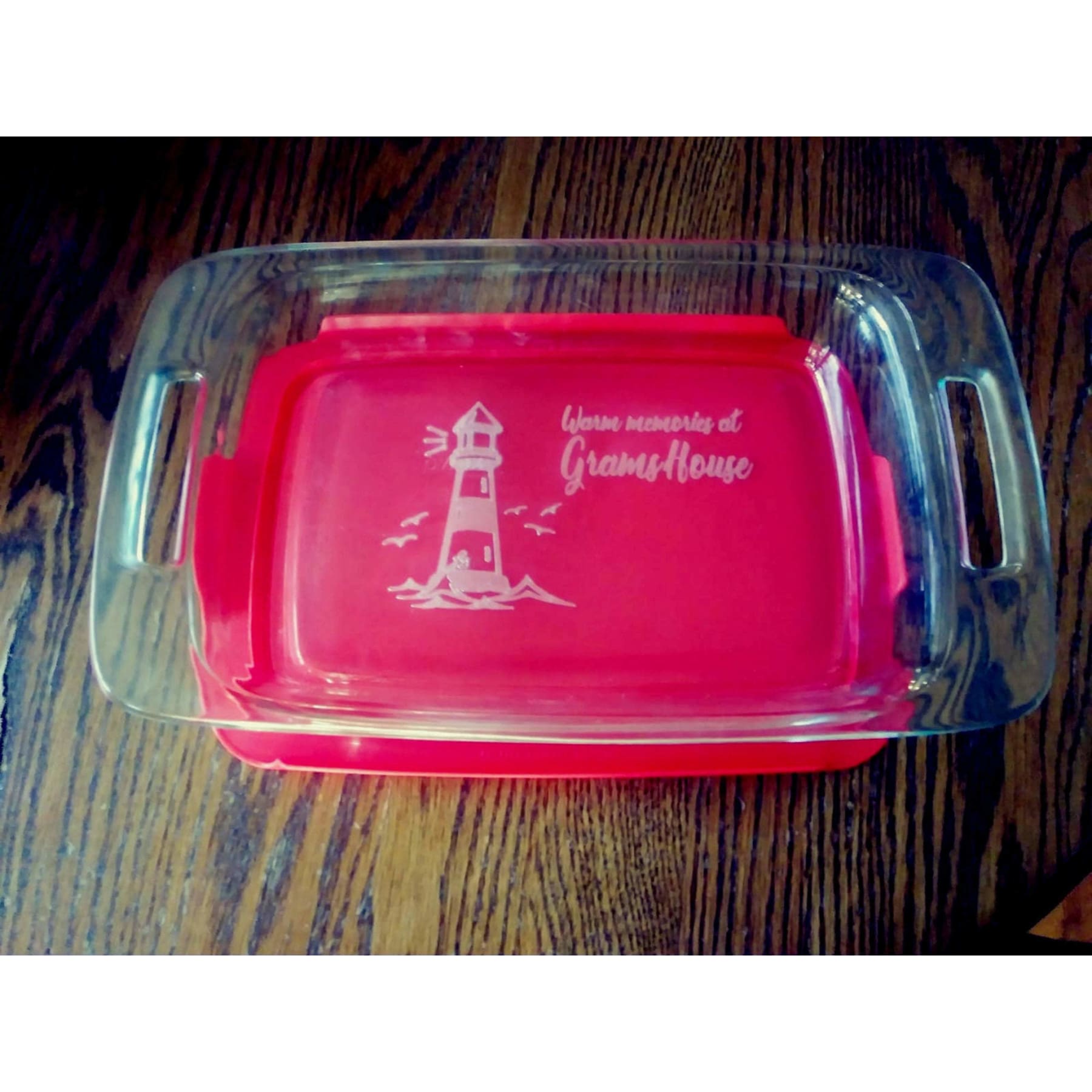 https://630laser.com/cdn/shop/products/personalized-baking-pan-wedding-gift-anniversary-custom-casserole-dish-pyrex-dishes-christmas-glass-bakeware-630laser-pink-red-magenta_599.jpg?v=1580415494